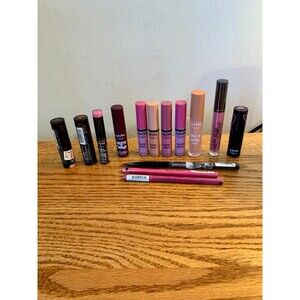 (14) NYX Lip LOT New Butter Gloss SlipTease Smooth Whip Shoutloud Lip Liner Liqu